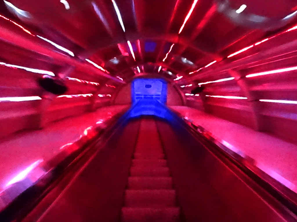 Time travel: Atomium interior 7 escalators