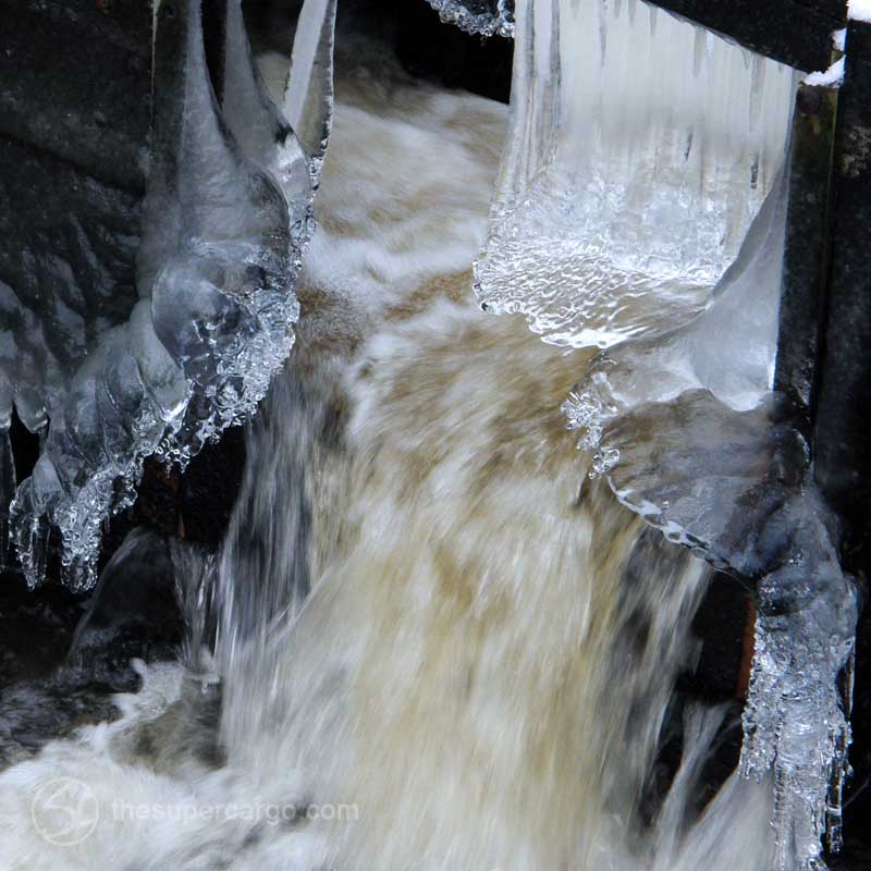 Ice and snow: The waterfall